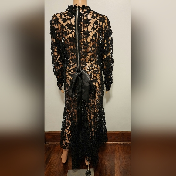 Crocheted look black dress with back zipper XXL Halloween costume or fun outfit. - Picture 3 of 16